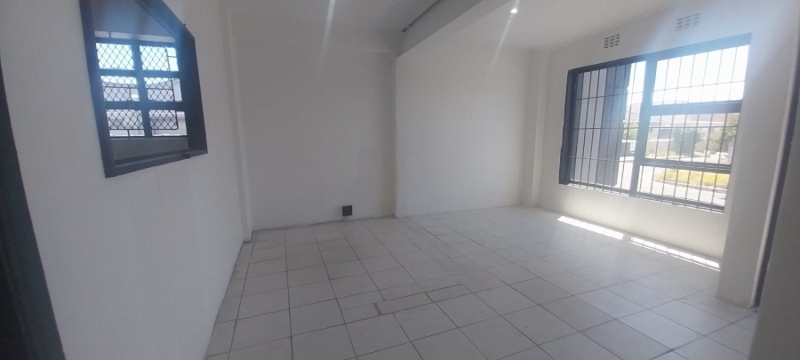 To Let commercial Property for Rent in Kensington Western Cape